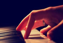 江南体育官网：[德甲]第17轮：法兰克福VS弗赖堡.